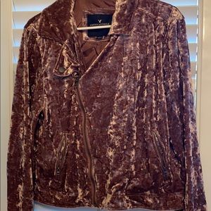 American Eagle women’s velvet pink bomber